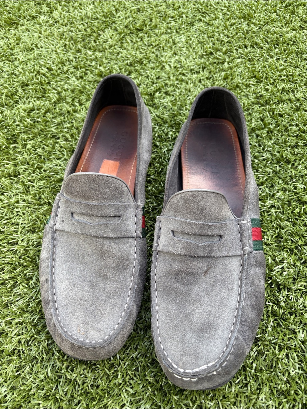 Gucci gray suede driving loafers